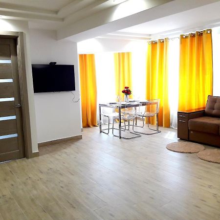 Light Apartment Center City Kisinyov Kültér fotó